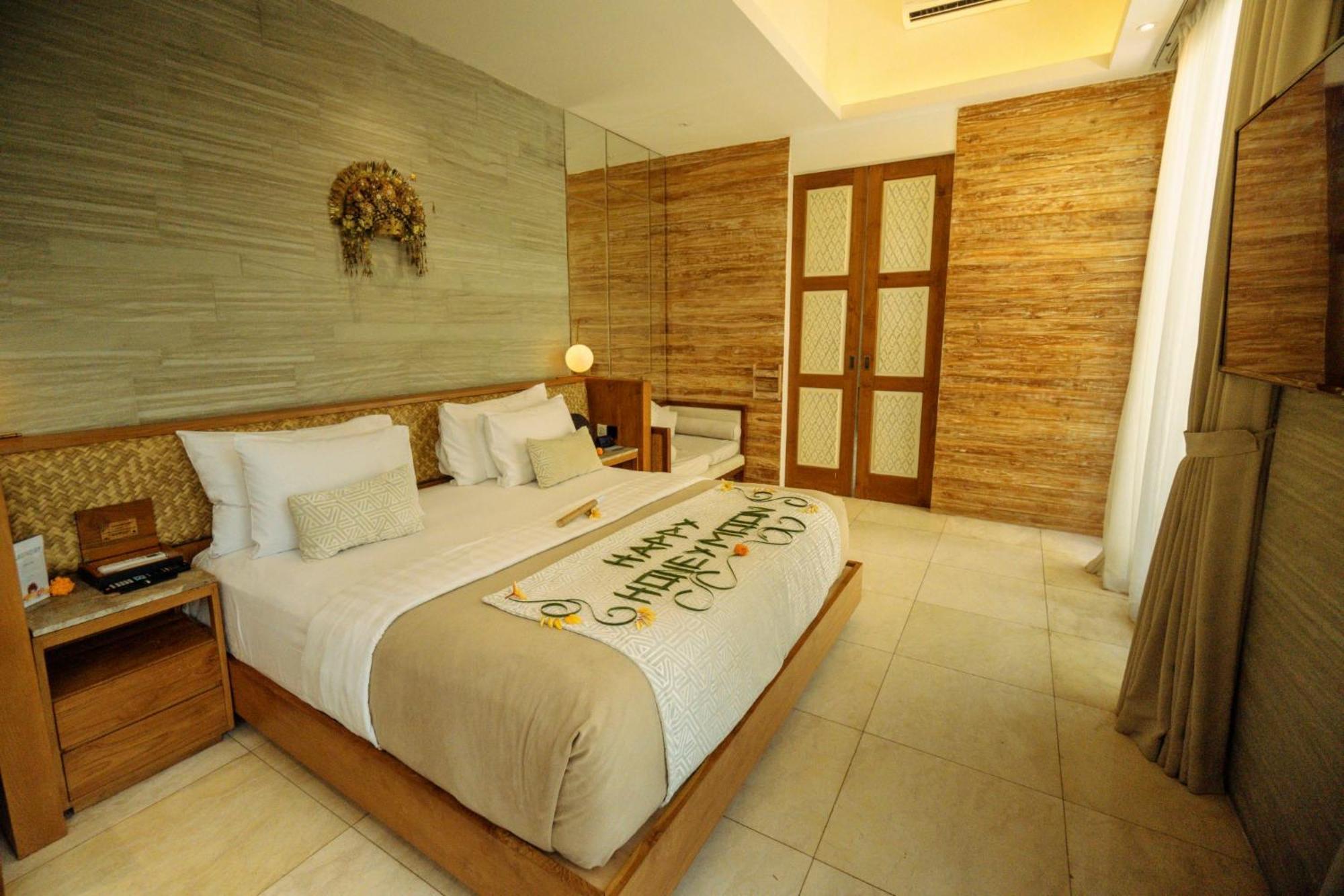 Astera Villa *